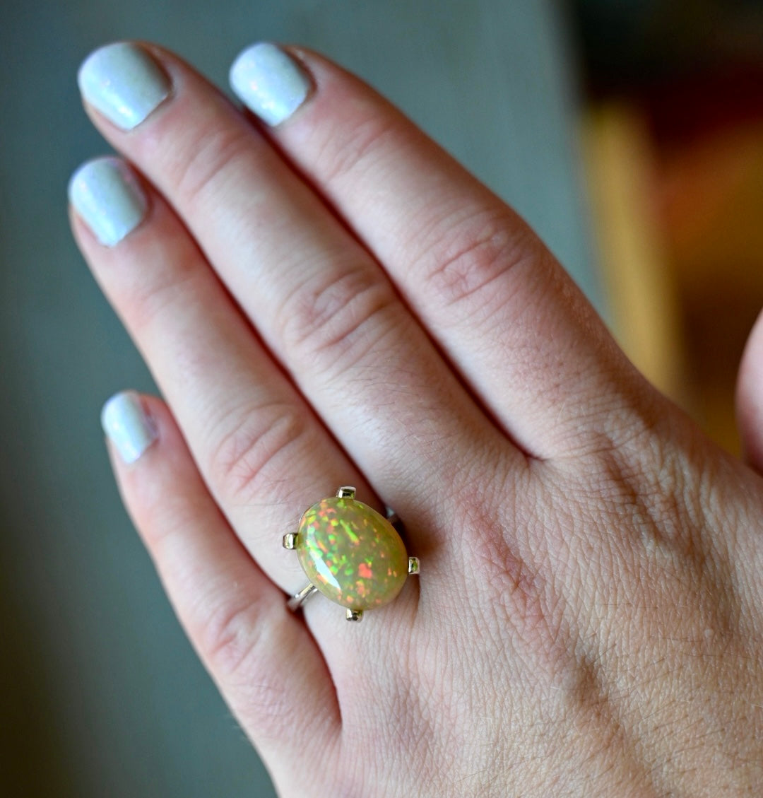 Flashy Champagne Pinfire Opal - 14K White Gold Ring