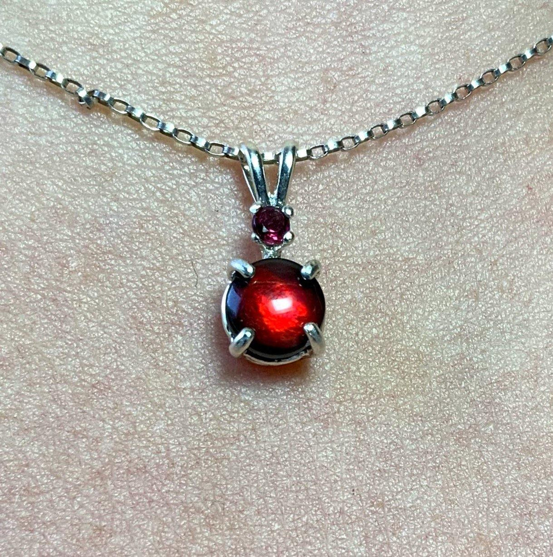 Red as Roses Ammolite Pendant.