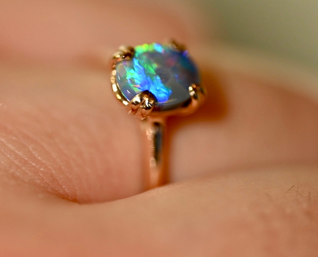 Lightning Ridge Black Opal Ring 14K Gold
