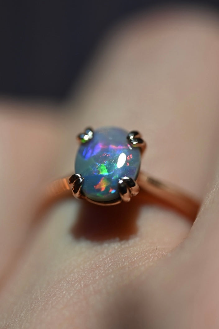 Lightning Ridge Black Opal Ring 14K Gold