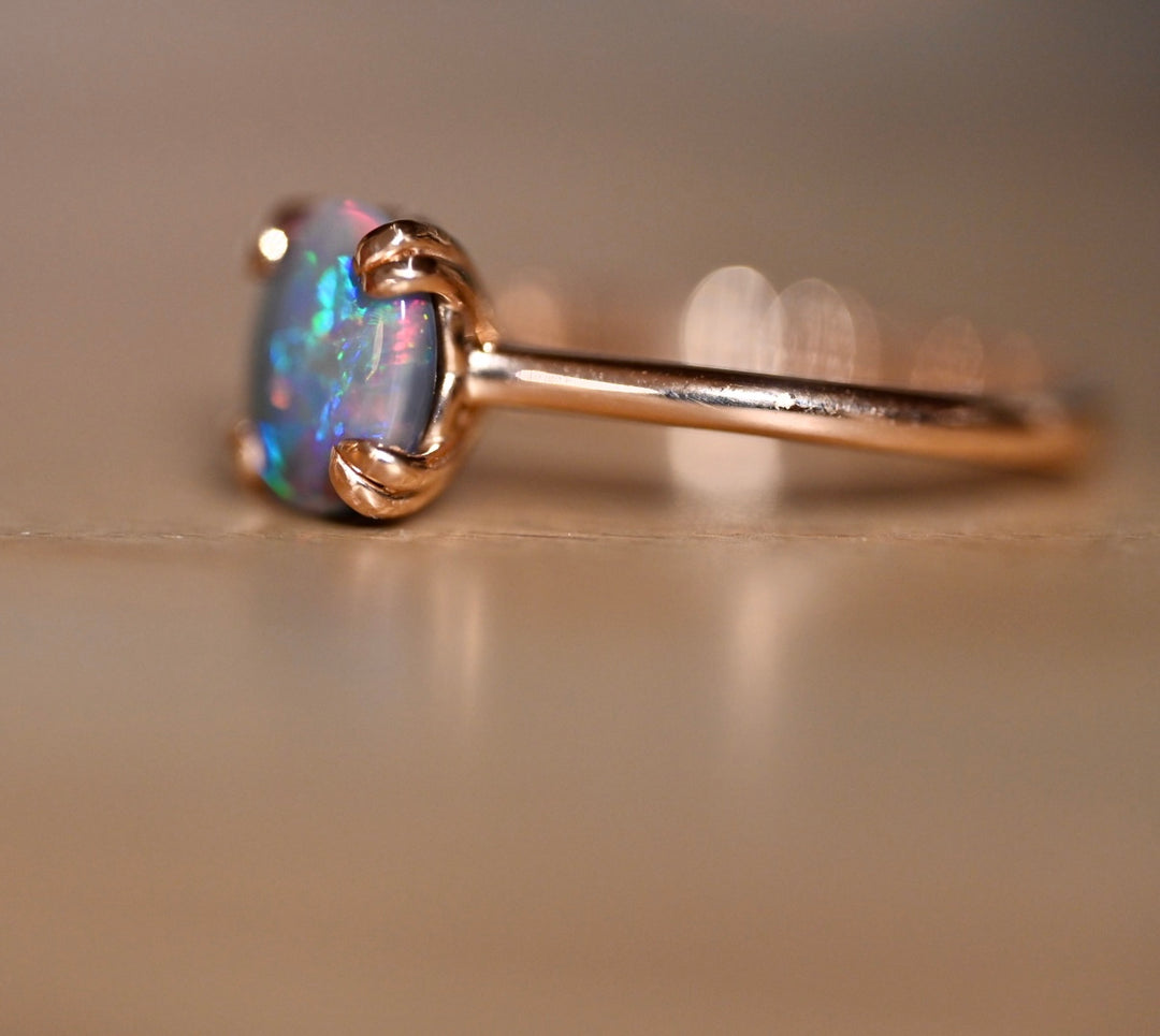 Lightning Ridge Black Opal Ring 14K Gold