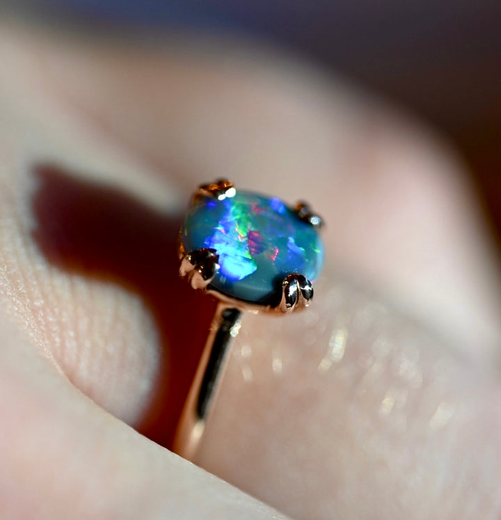 Lightning Ridge Black Opal Ring 14K Gold