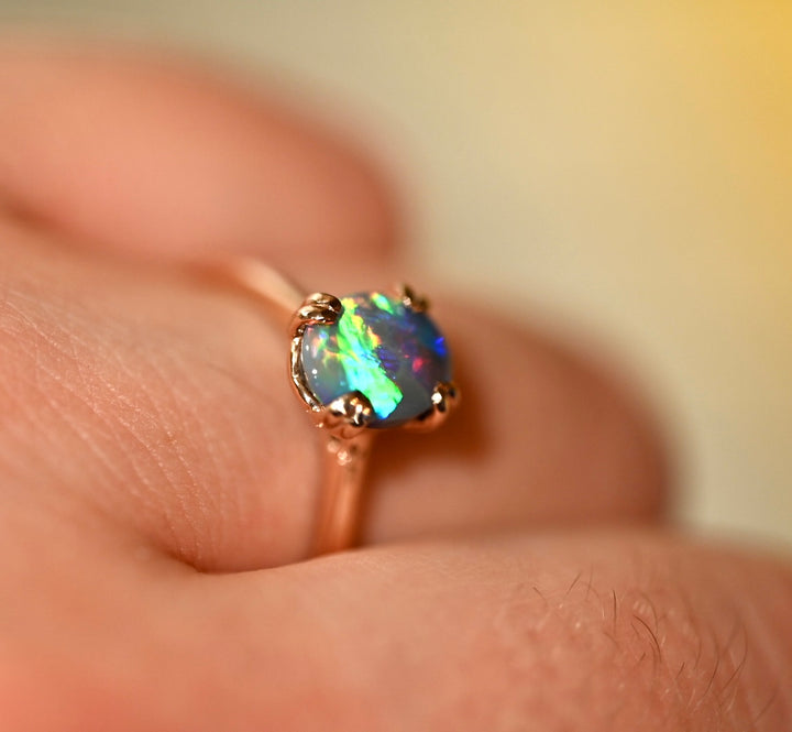 Lightning Ridge Black Opal Ring 14K Gold